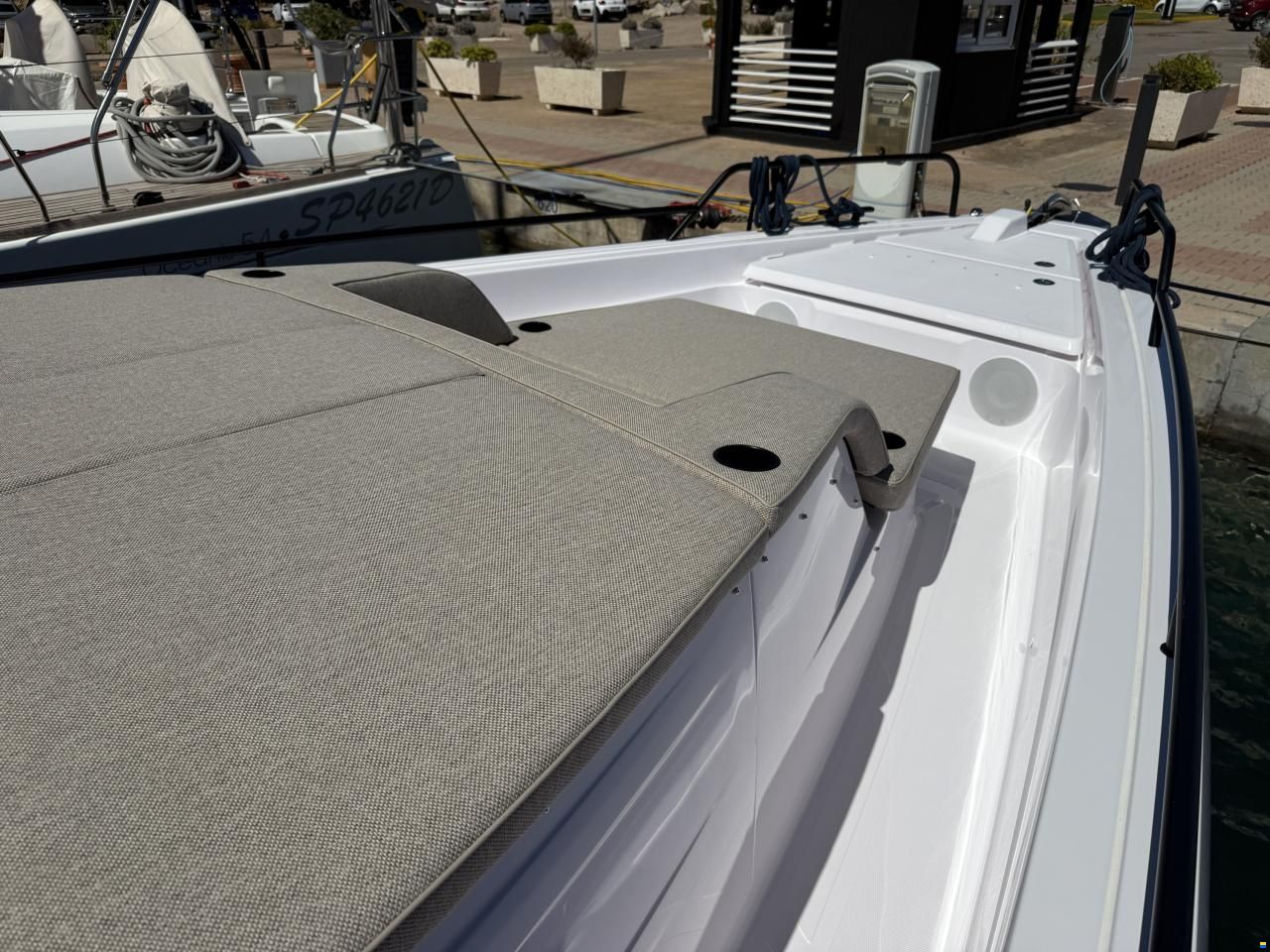 Axopar 45 Sun-Top
