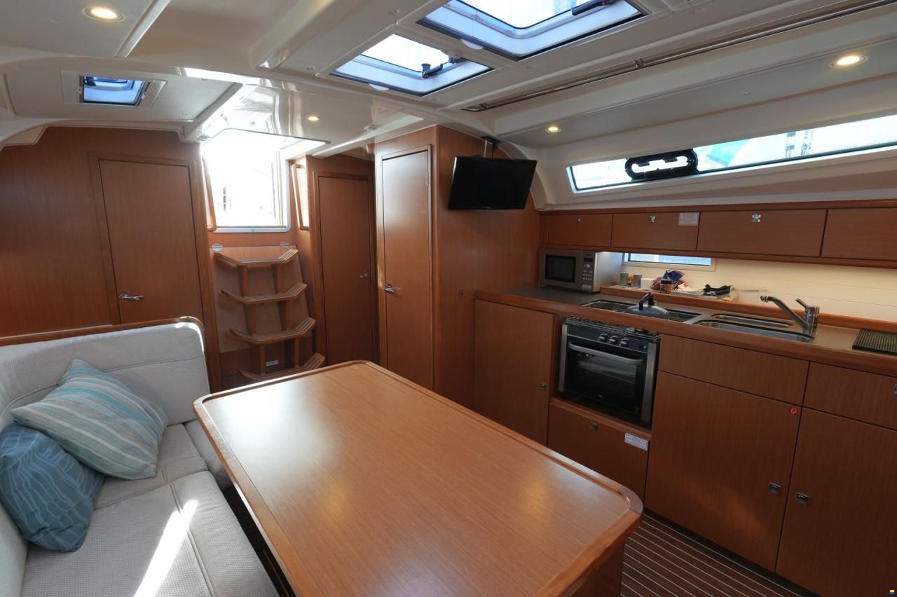 Bavaria Cruiser 41