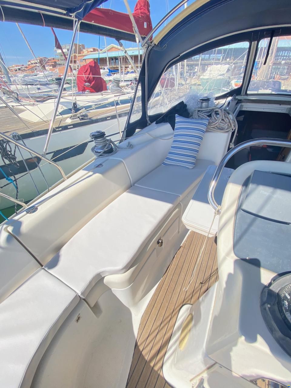 Bavaria 38 Cruiser