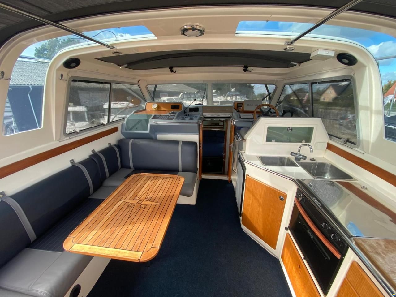 Nimbus 3400 Europa