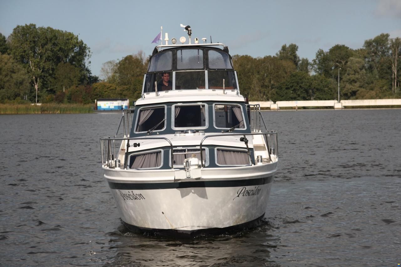 Linssen 35SE