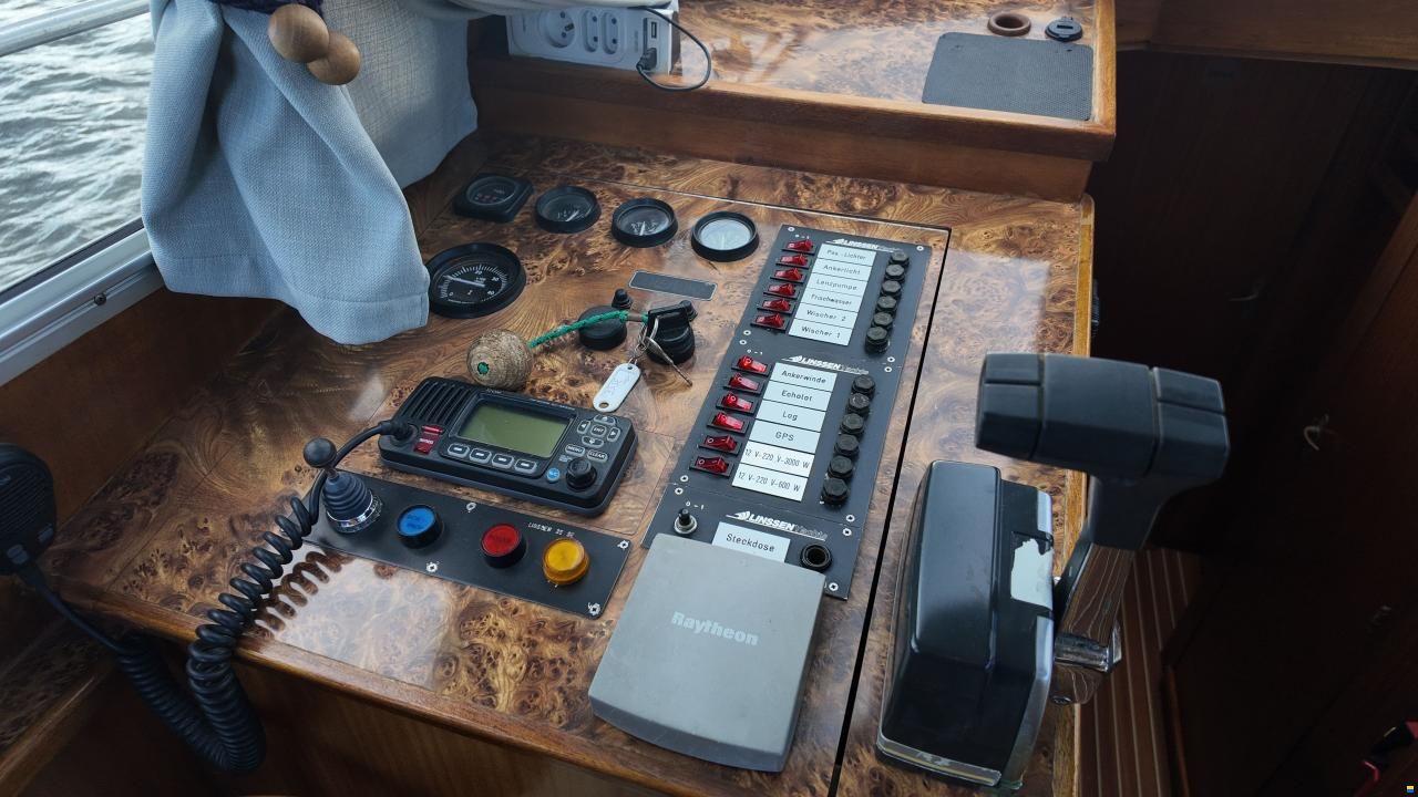 Linssen 35SE