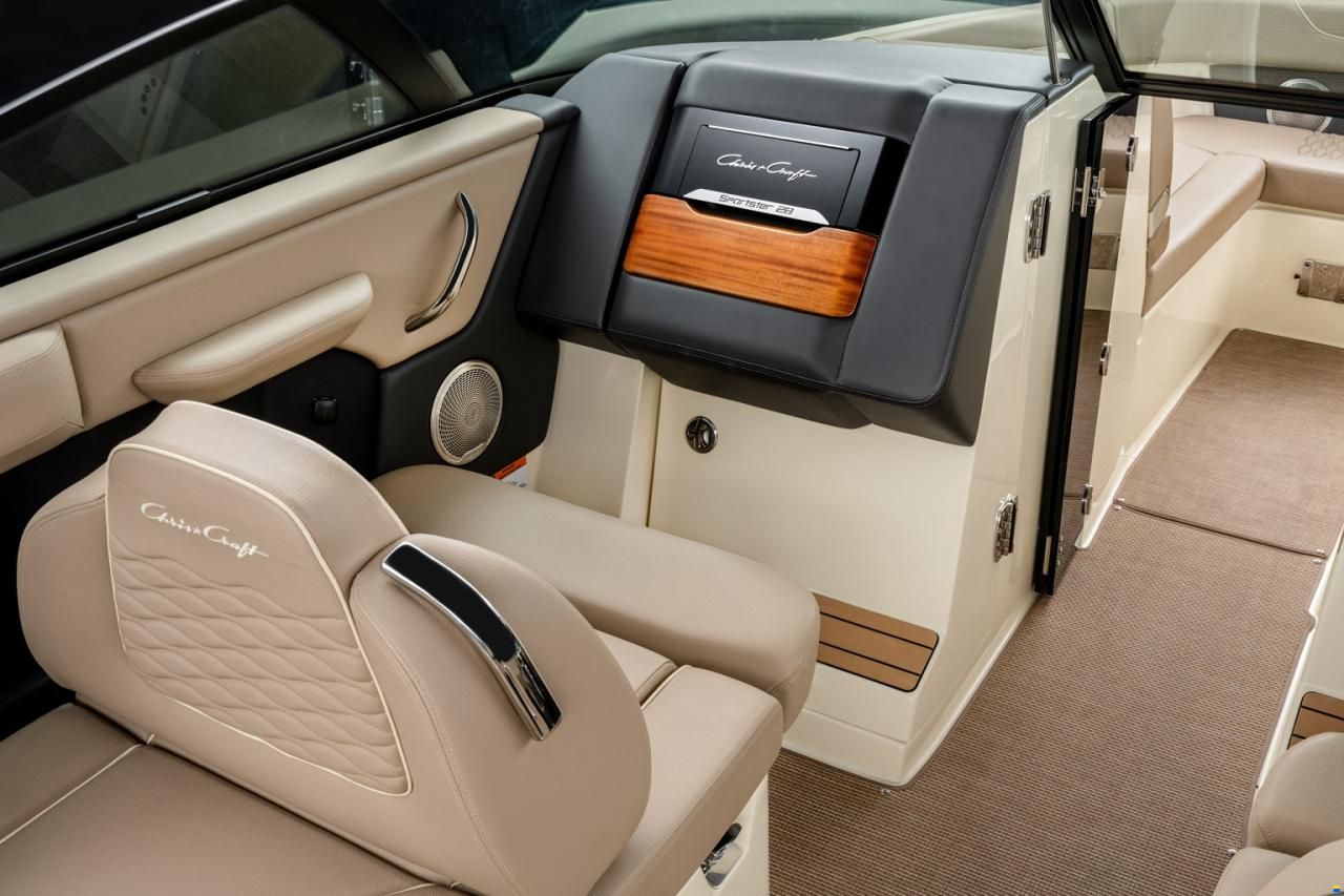 Chris Craft Sportster 28