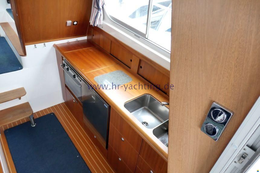 Nimbus 340 Commander