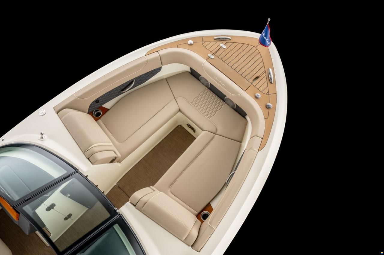 Chris Craft Sportster 28 Outboard