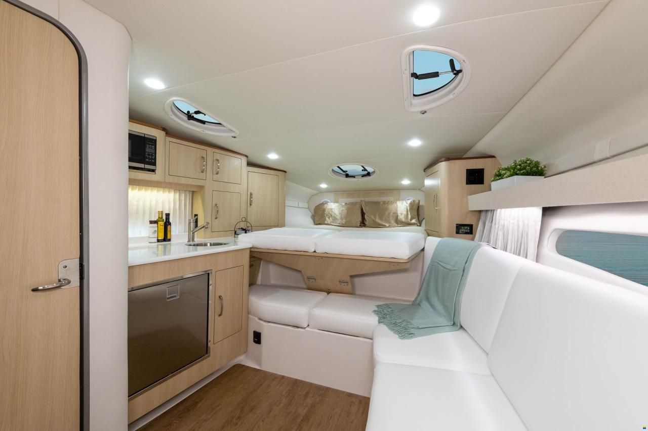 Regal 33 Express