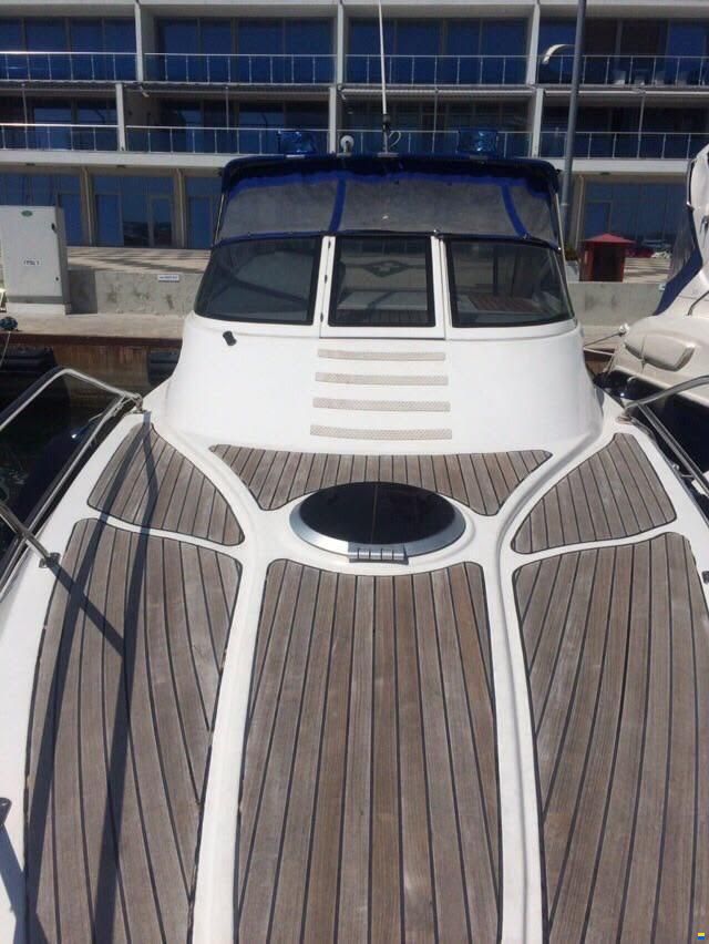 Sea Ray Gladiator