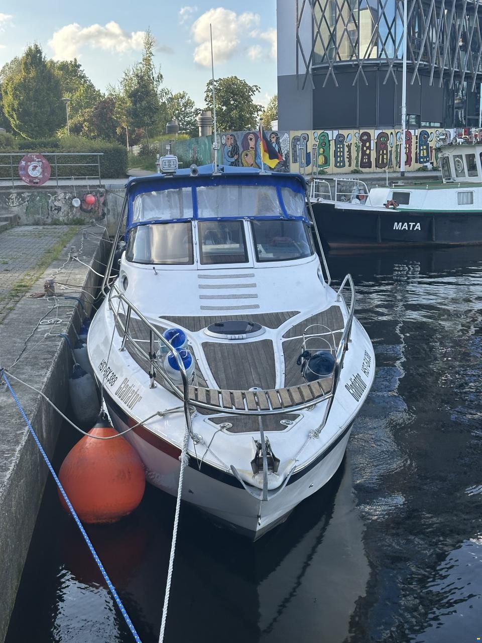 Sea Ray Gladiator