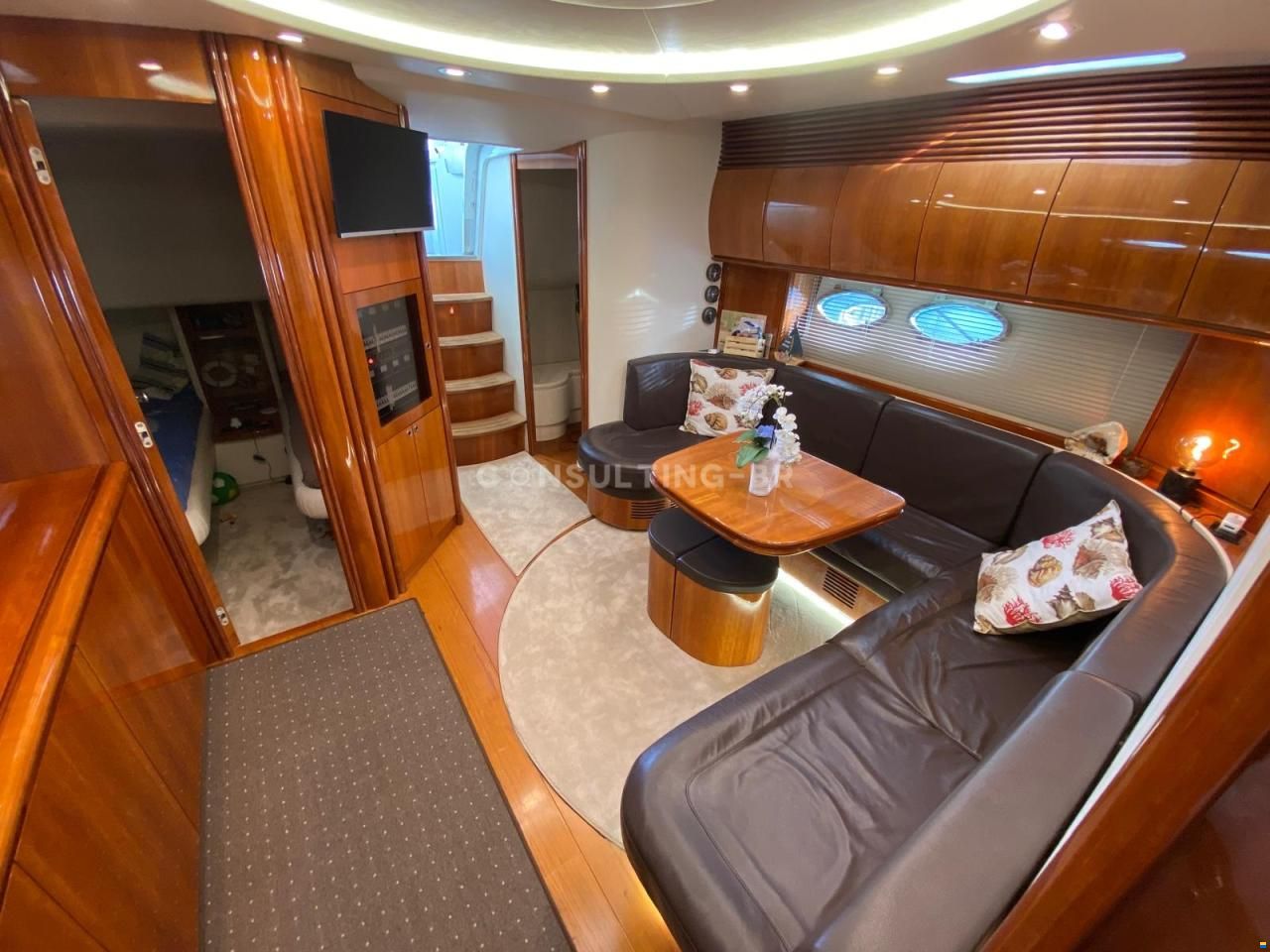 Pershing 54