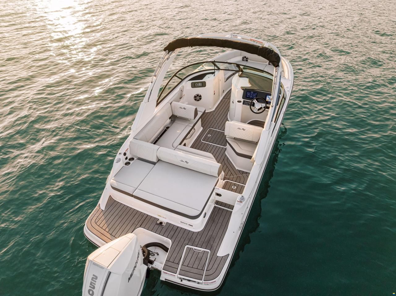 Sea Ray SDX 230 Outbaord Europe