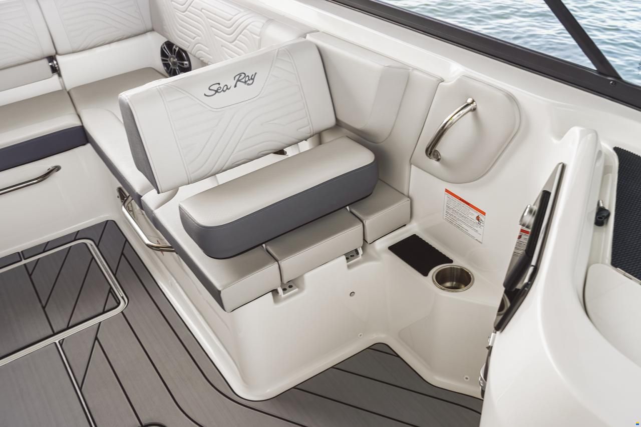 Sea Ray SDX 230 Surf Europe
