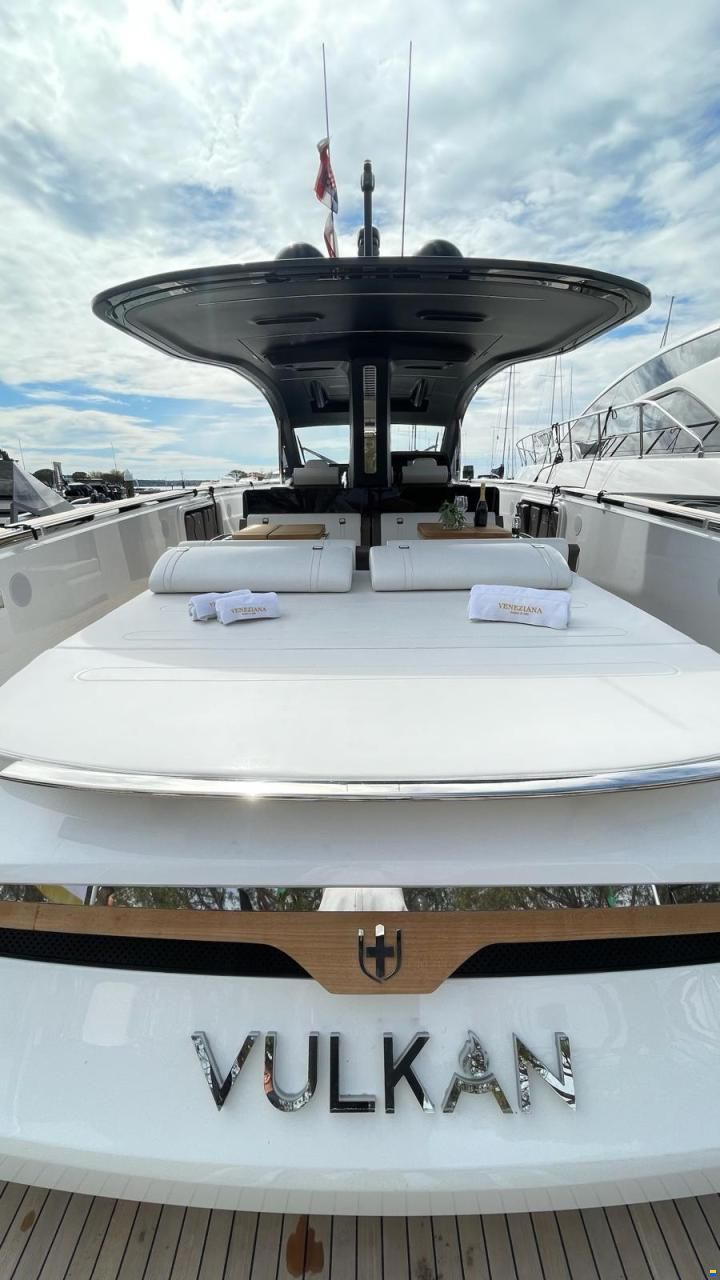 Invictus TT 460