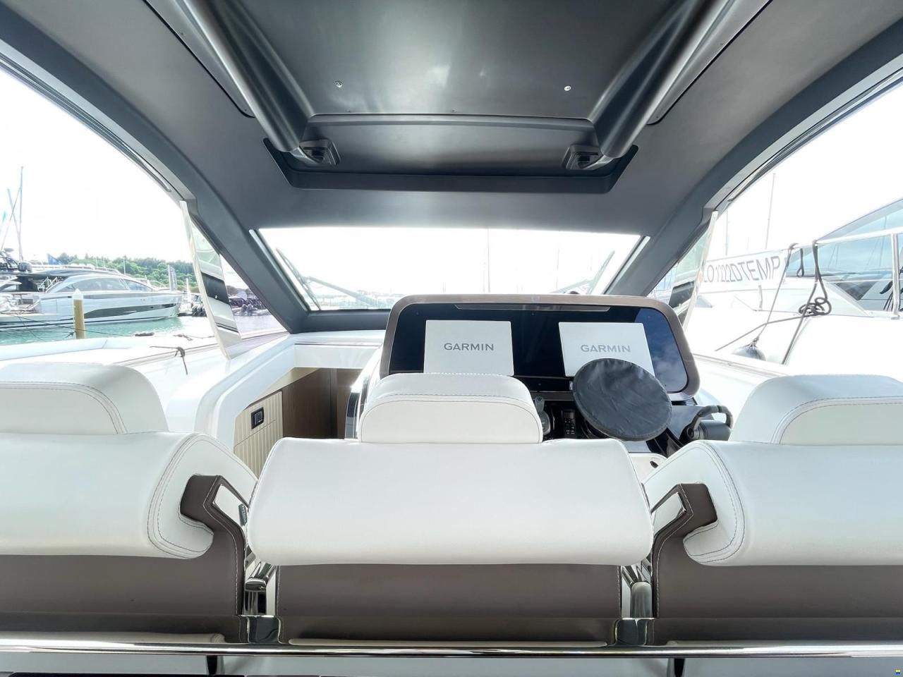 Invictus TT 460