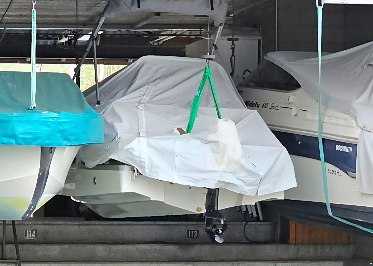 Quicksilver Activ 455 Open