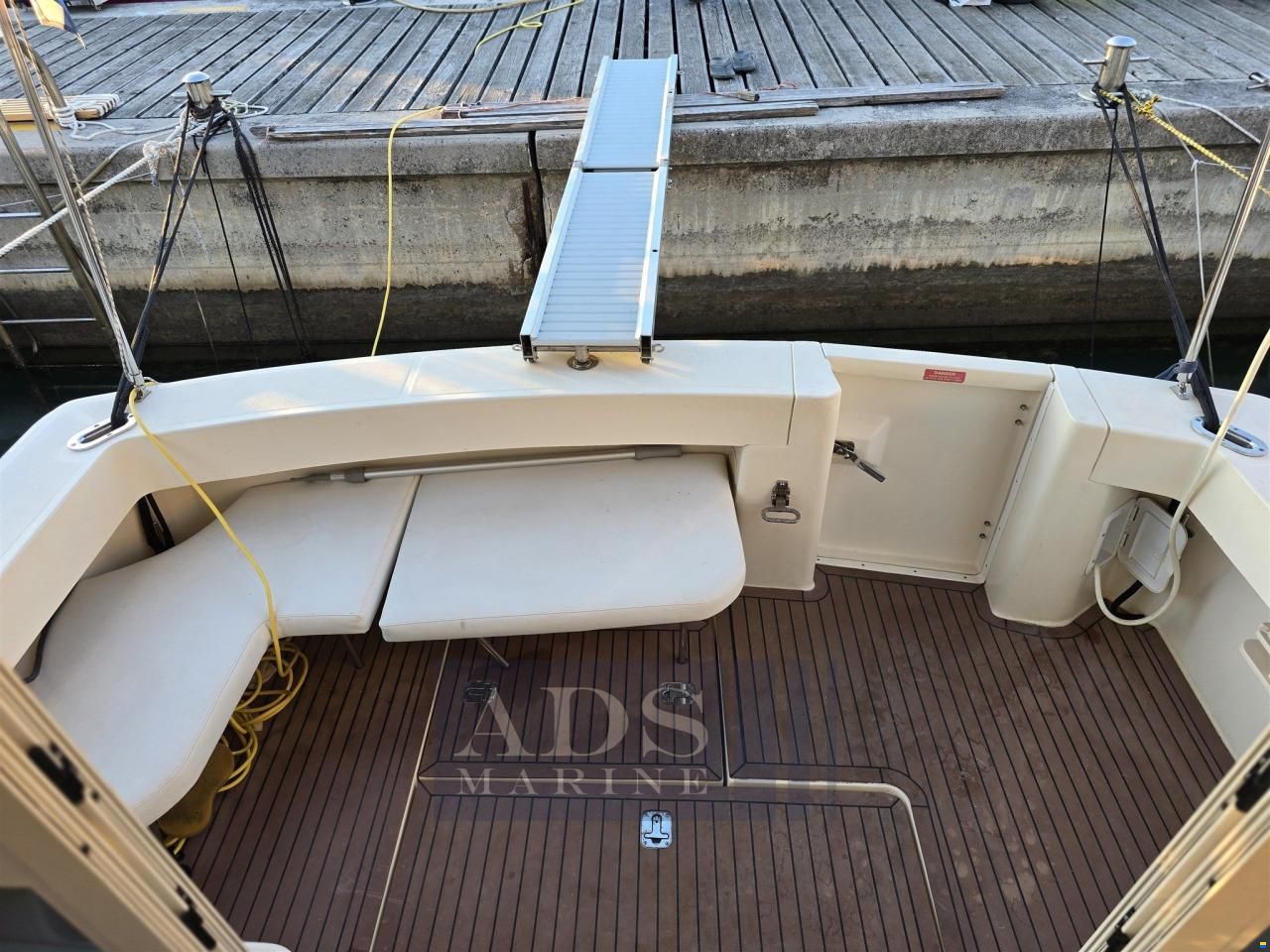 Mainship 34