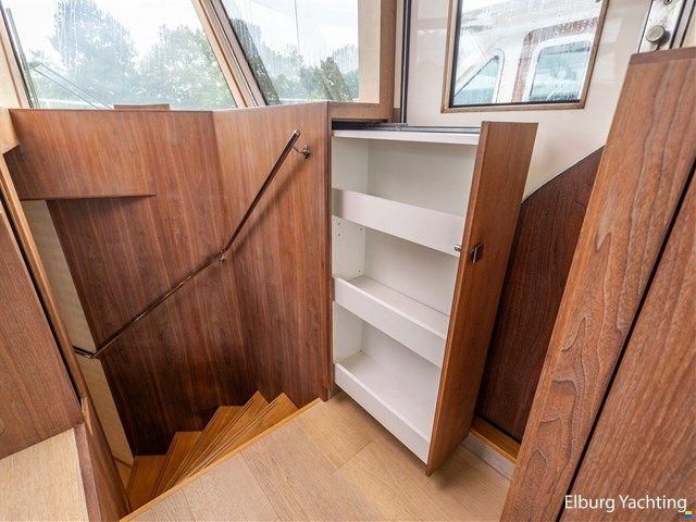 Explorer 50 - Pilot Yacht