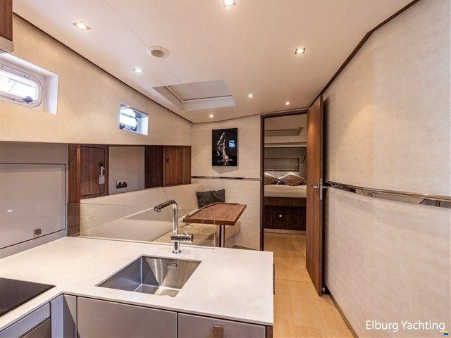 Explorer 50 - Pilot Yacht