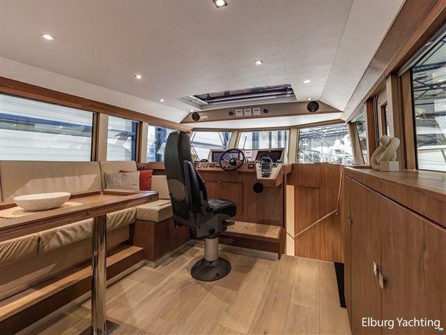 Explorer 50 - Pilot Yacht