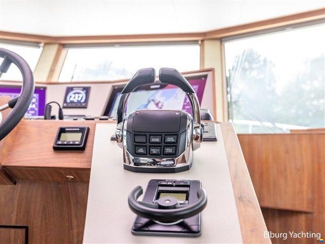 Explorer 50 - Pilot Yacht