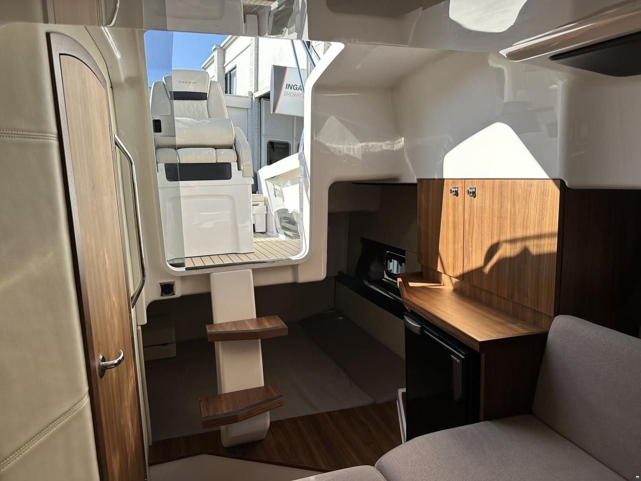 Karnic SL800 Walkaround