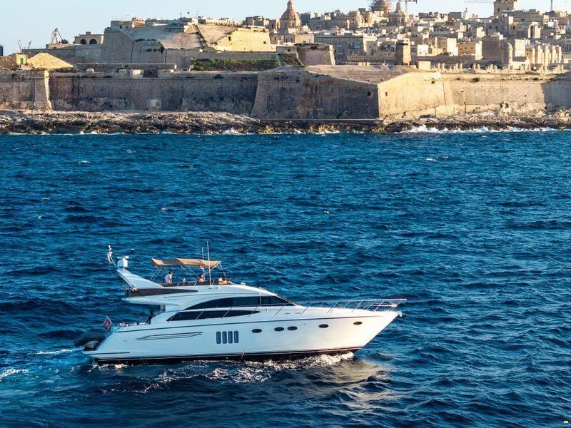 Princess 62