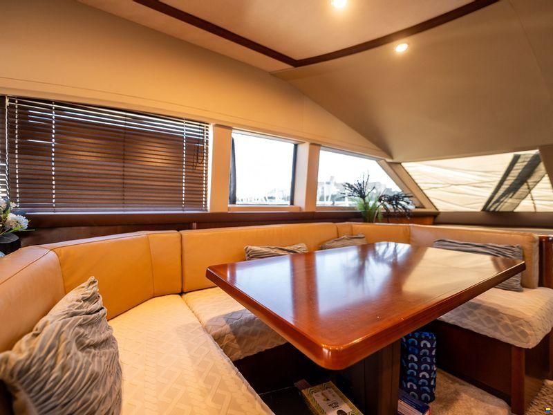 Princess 62