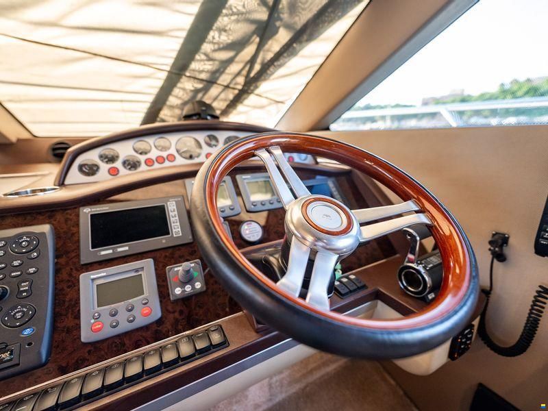 Princess 62