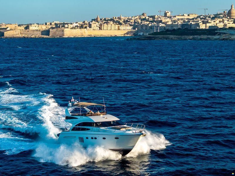 Princess 62