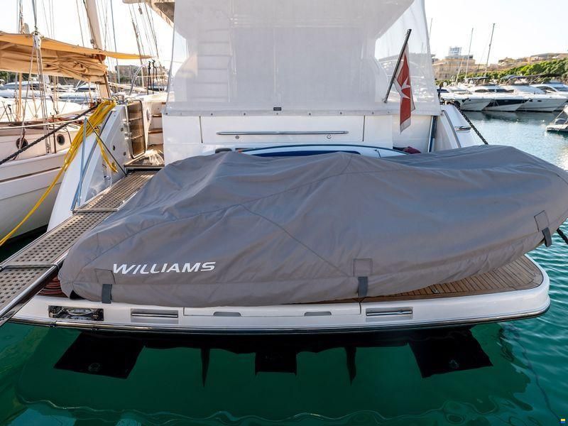 Princess 62