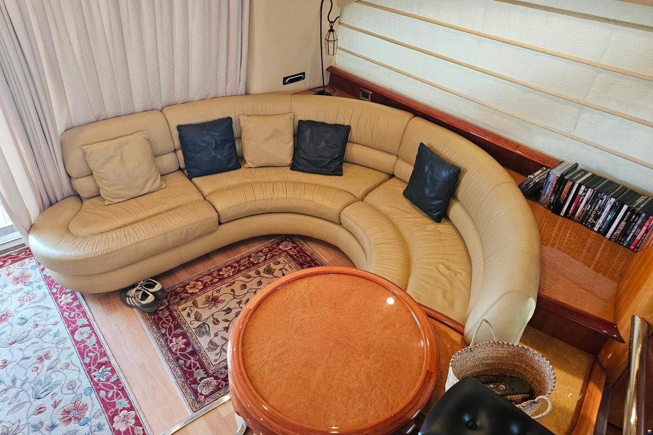 Azimut 55