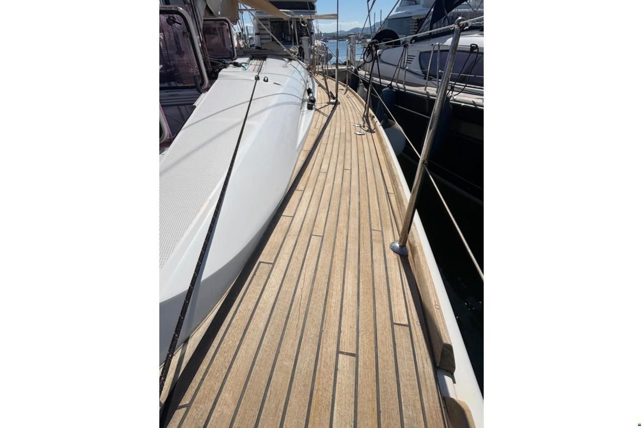 Beneteau First 45