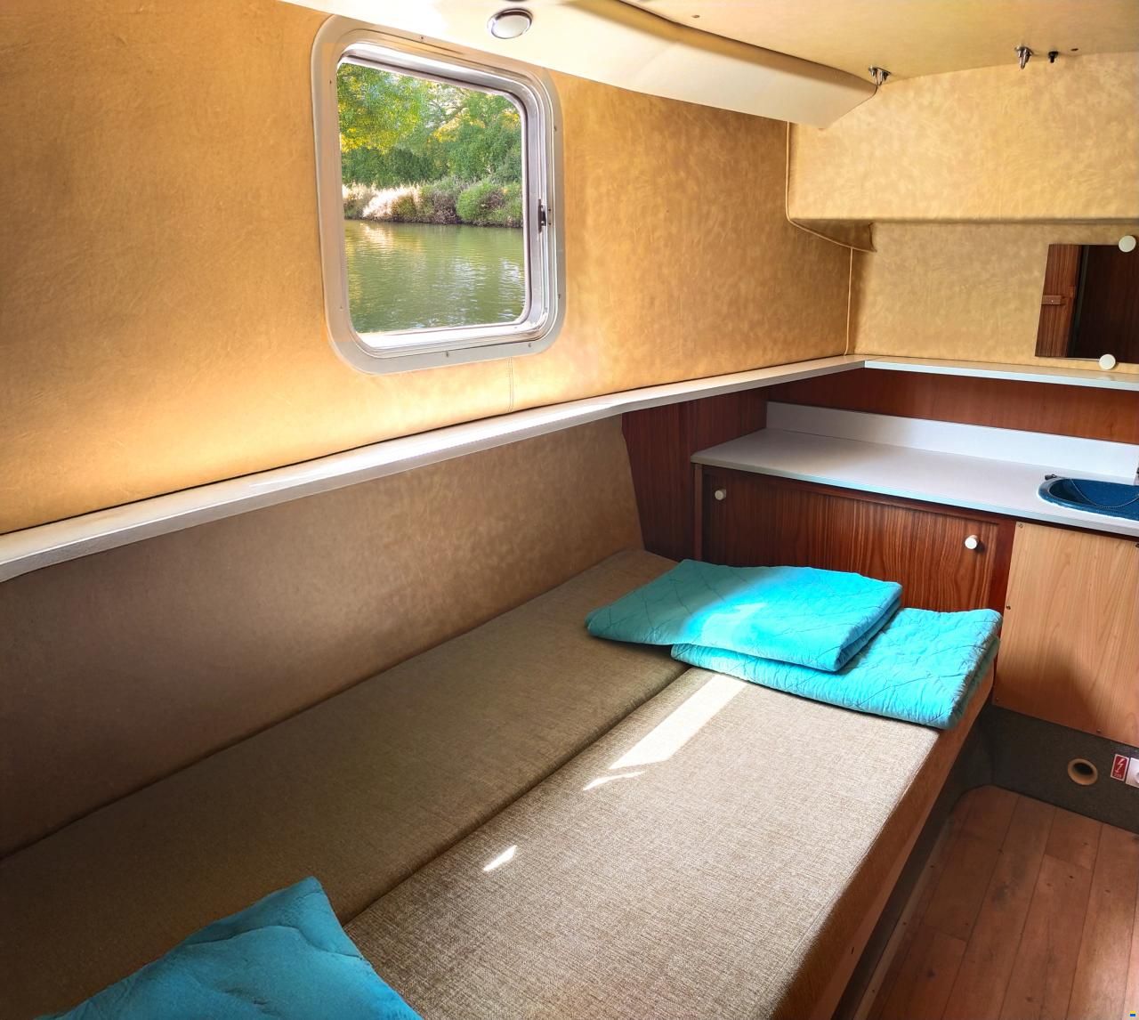 Locaboat 1260R