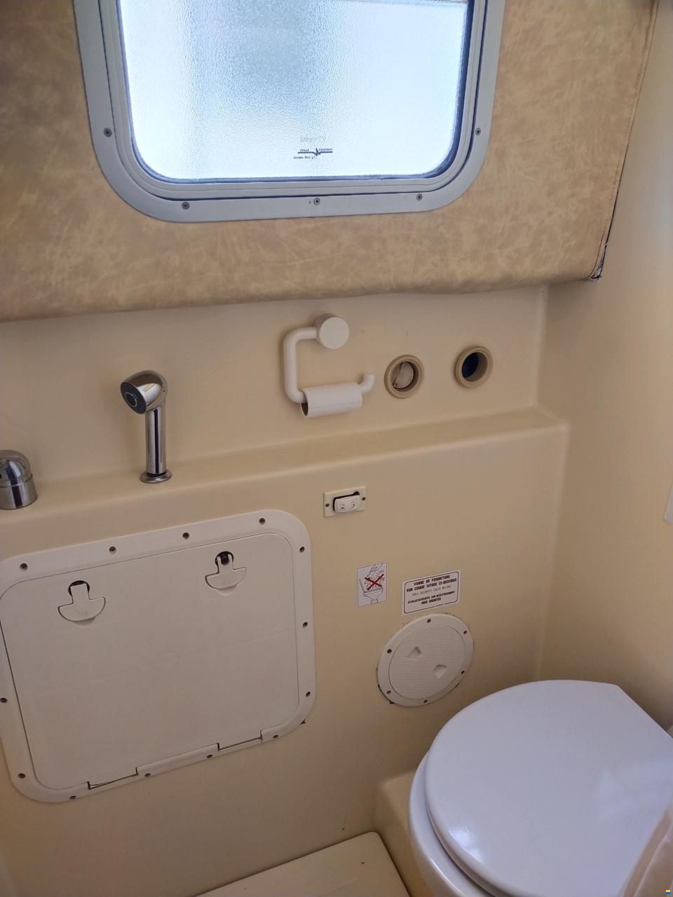 Locaboat 1260R