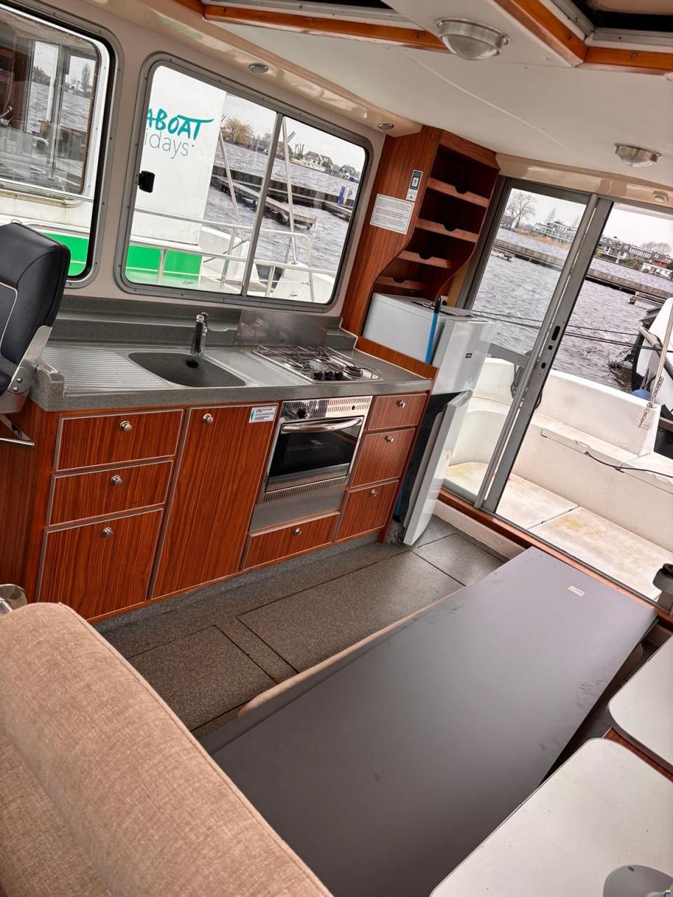 Locaboat 1500R