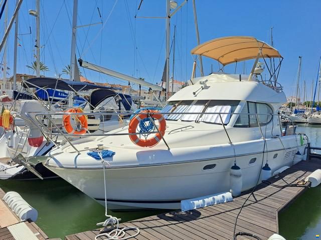 Jeanneau Prestige 32 Fly