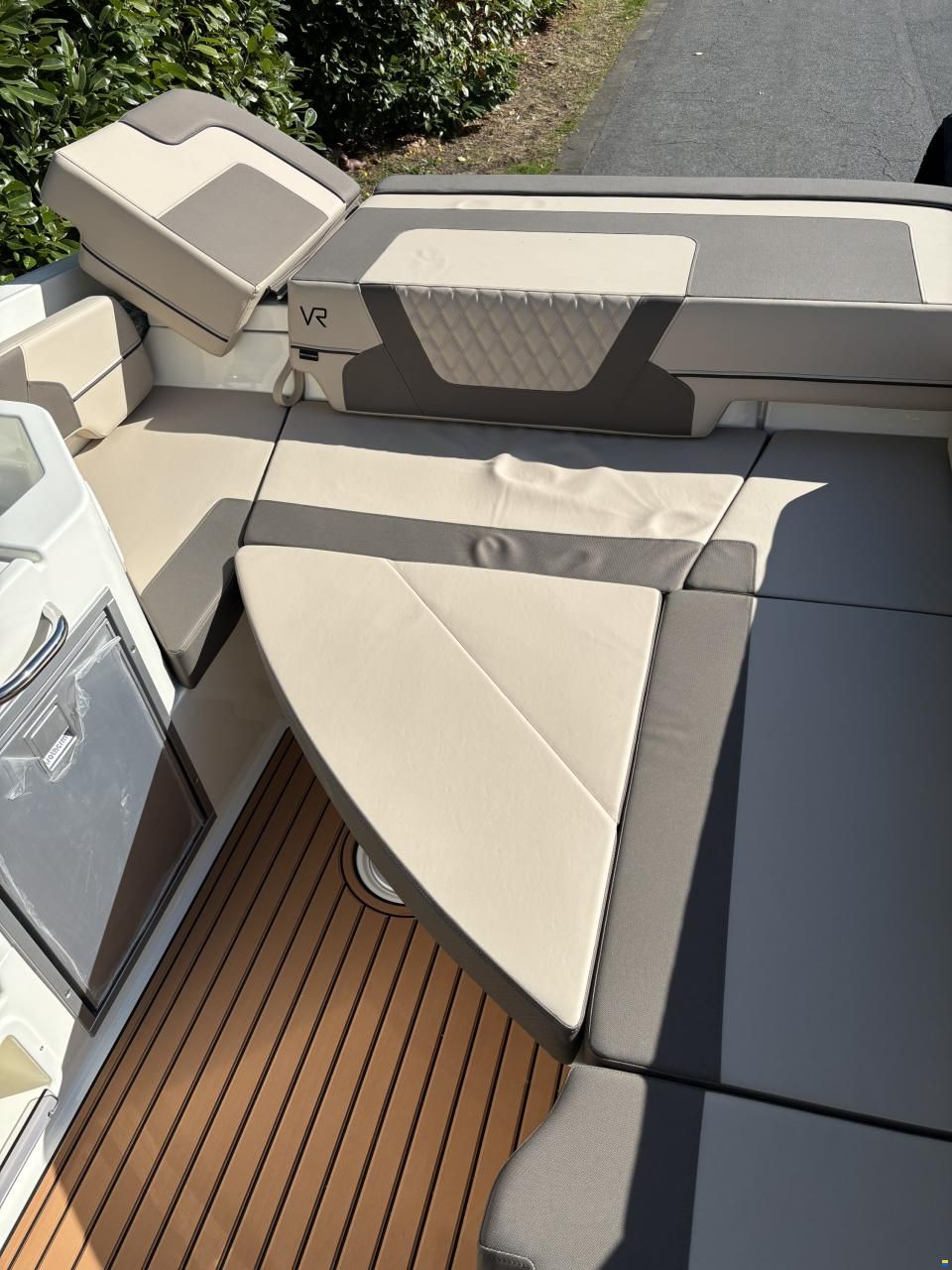 Bayliner VR6 Cuddy OB