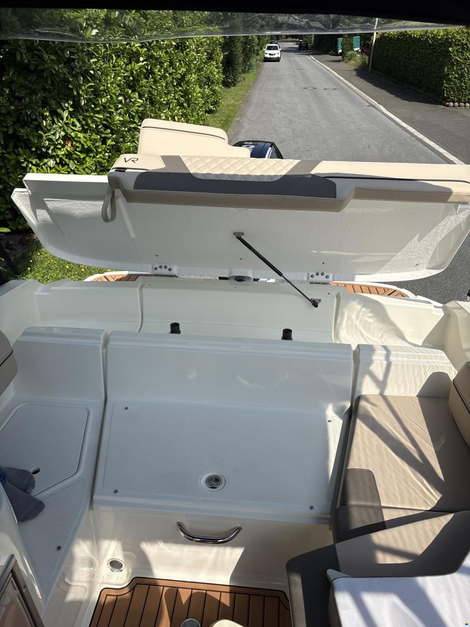 Bayliner VR6 Cuddy OB