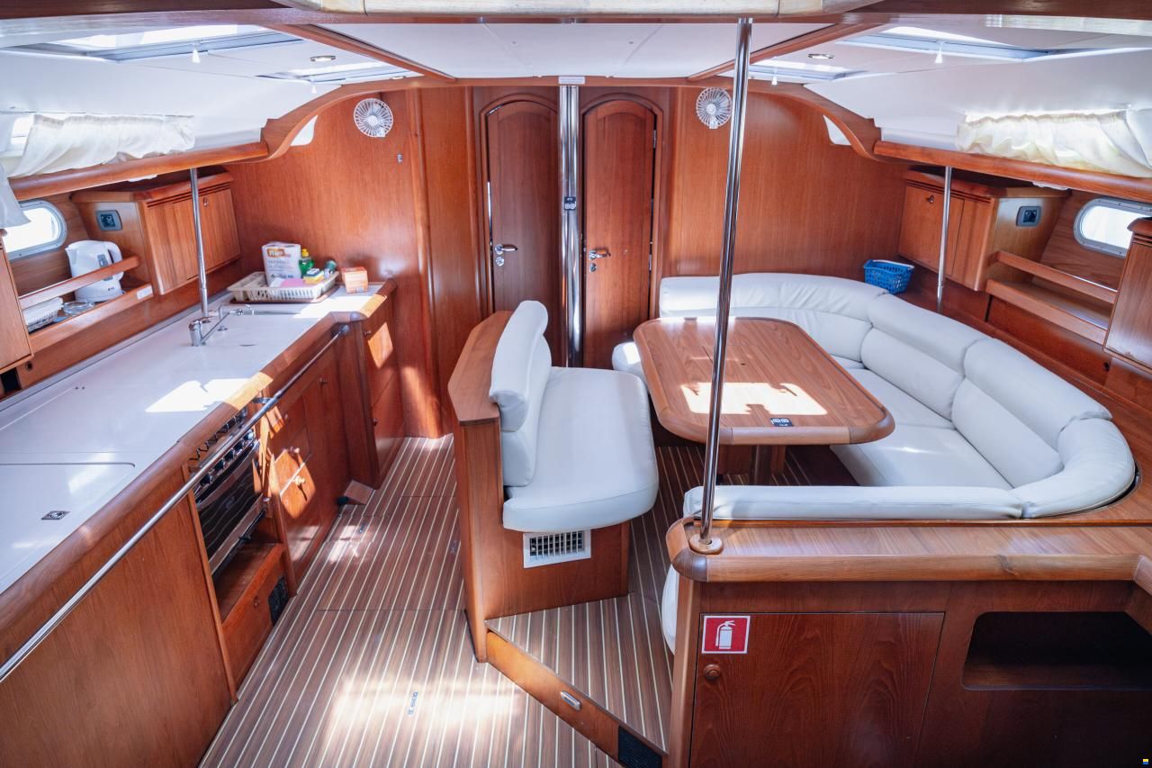 Jeanneau Sun Odyssey 49