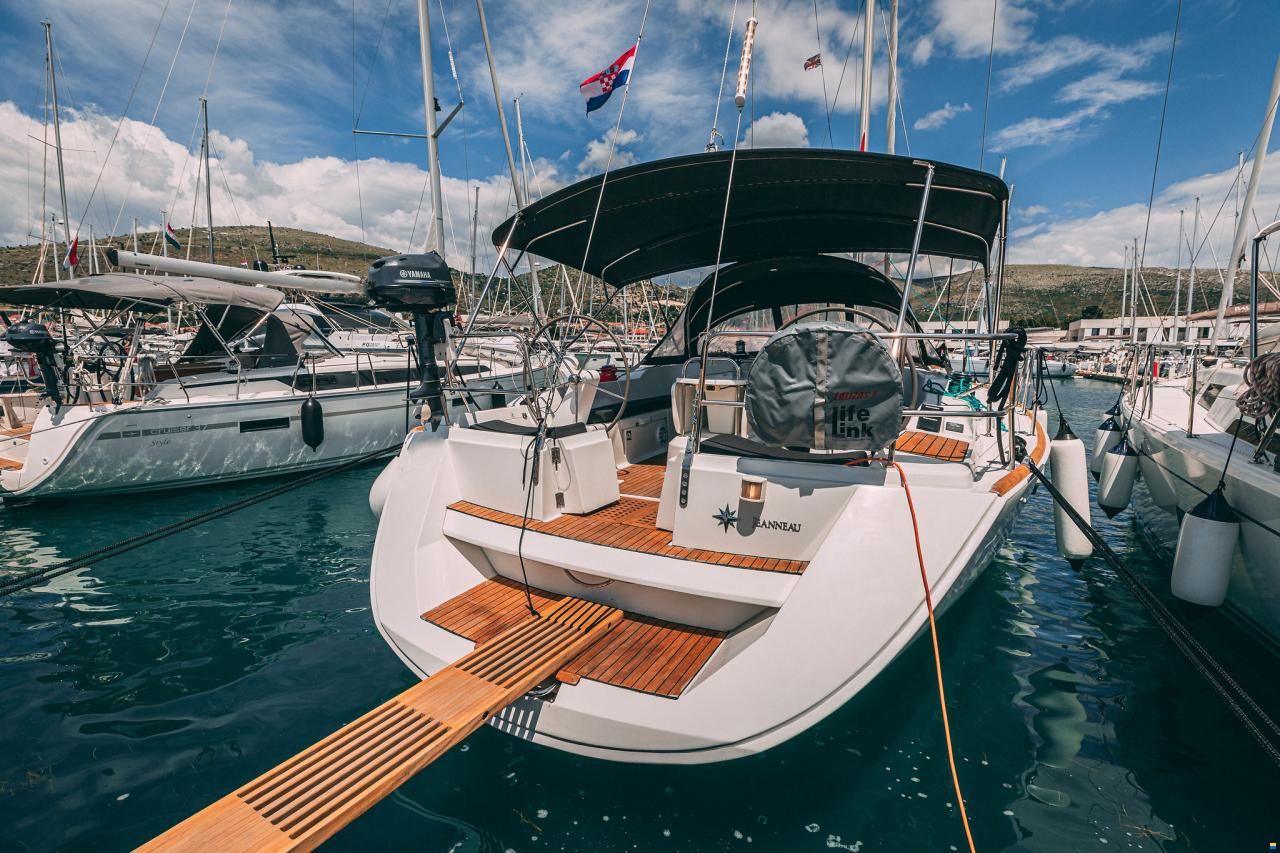 Jeanneau Sun Odyssey 49