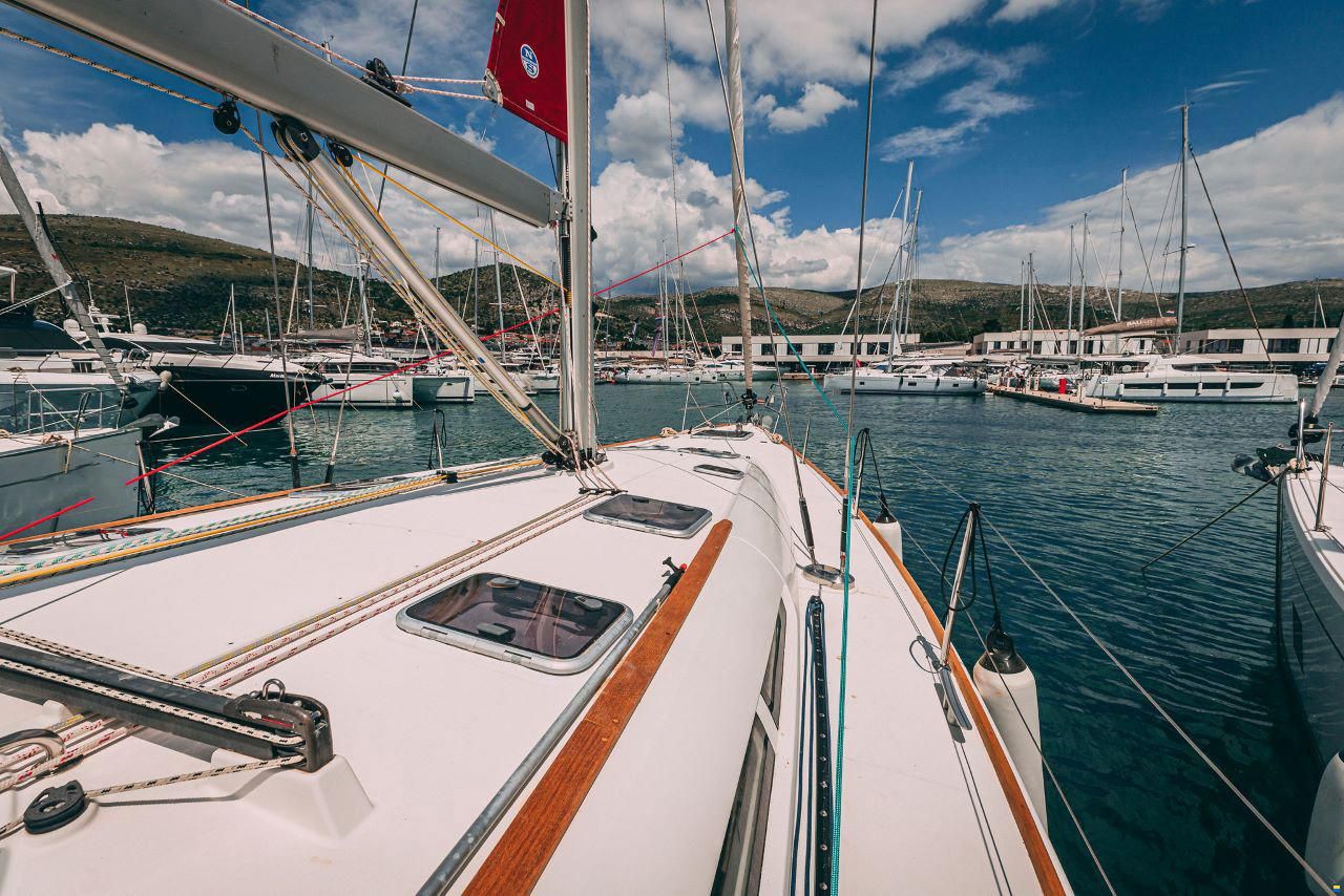 Jeanneau Sun Odyssey 49