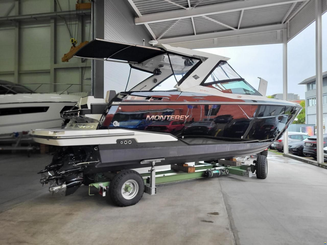 Monterey 378SE Bowrider