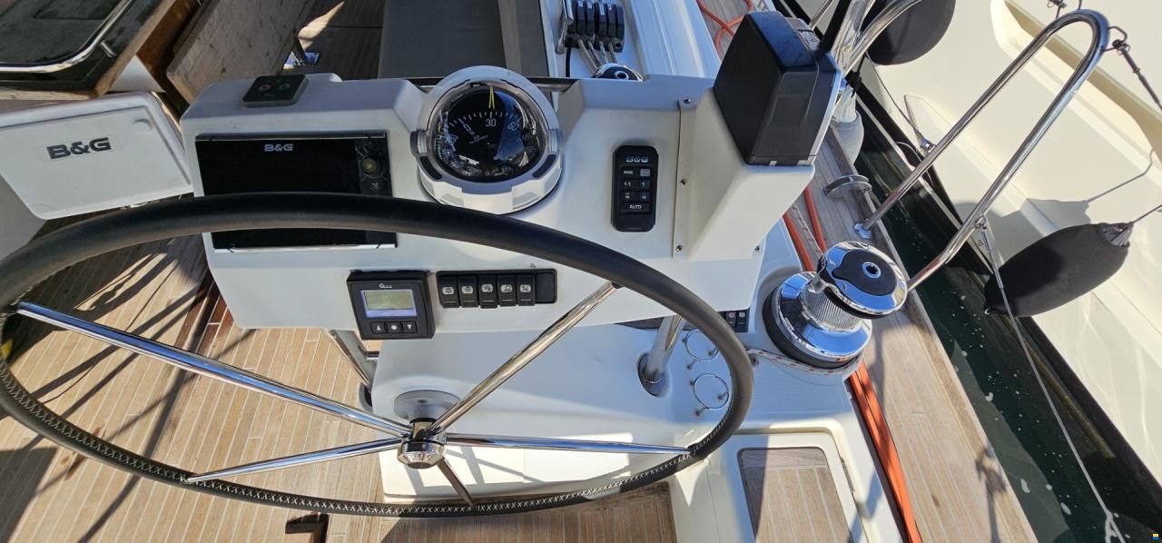 Beneteau Oceanis 60