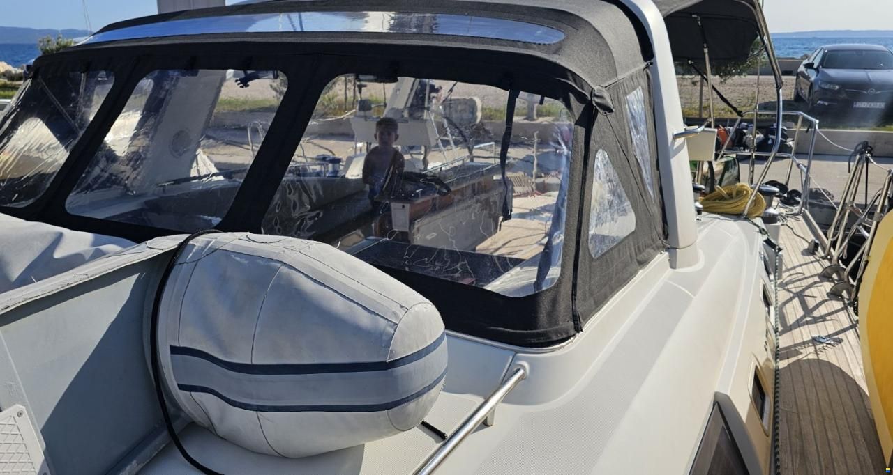 Beneteau Oceanis 60