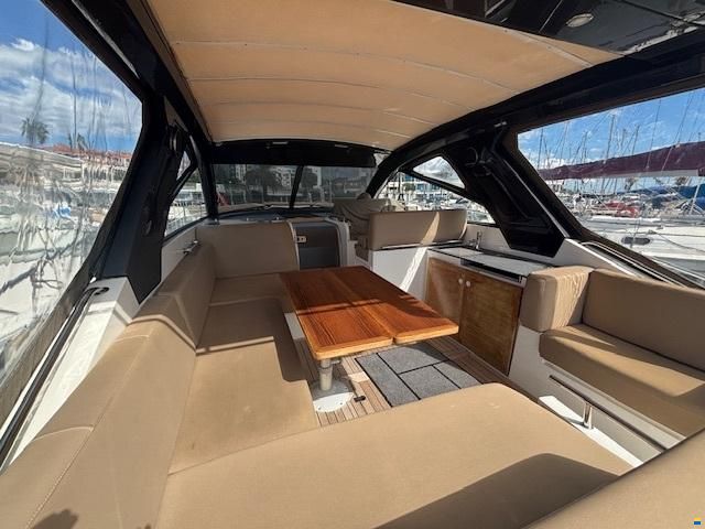 Sealine SC35