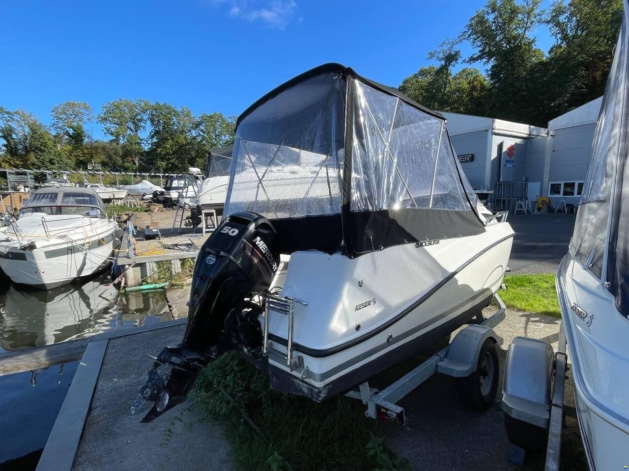 Quicksilver ACTIV 505 CABIN