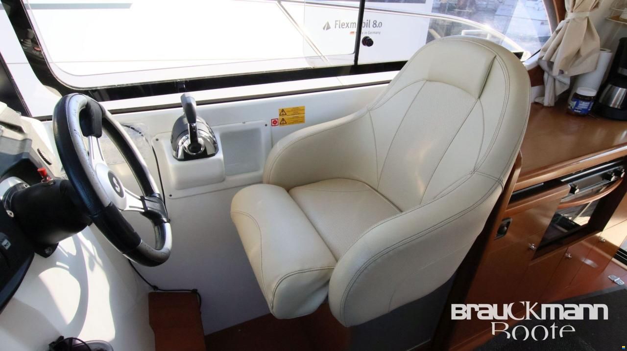 Beneteau Antares 30
