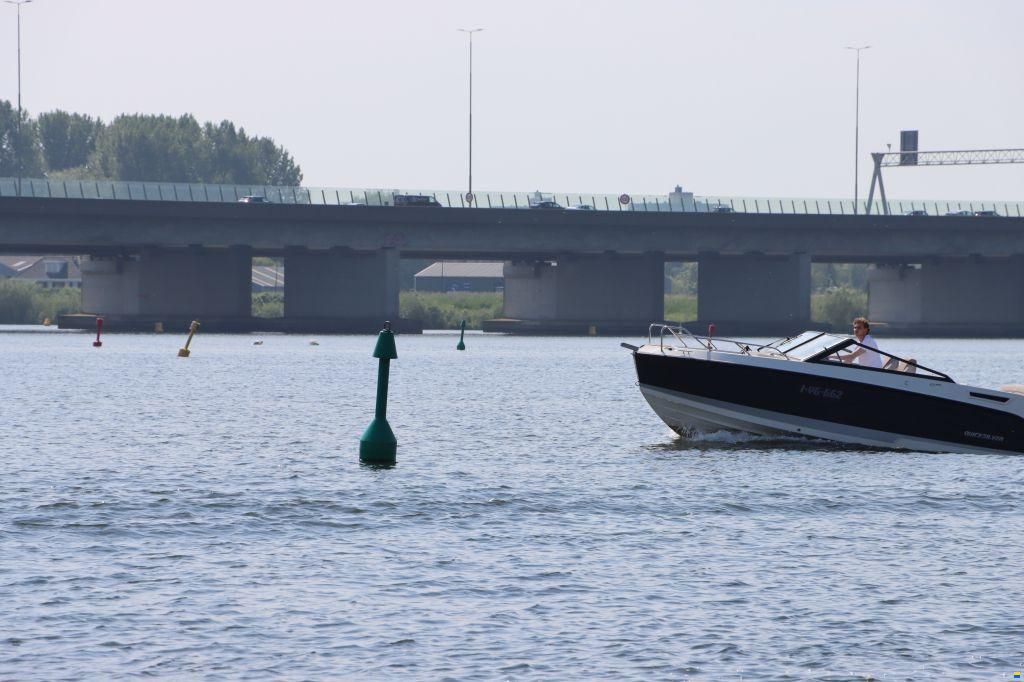 Quicksilver 675 Bowrider
