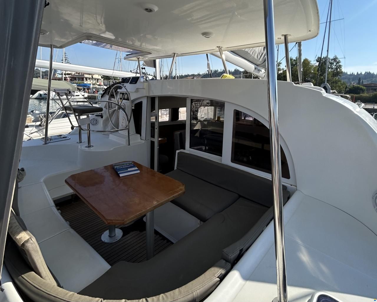 Lagoon 380 S2