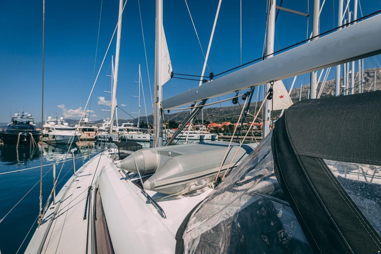 Jeanneau 54