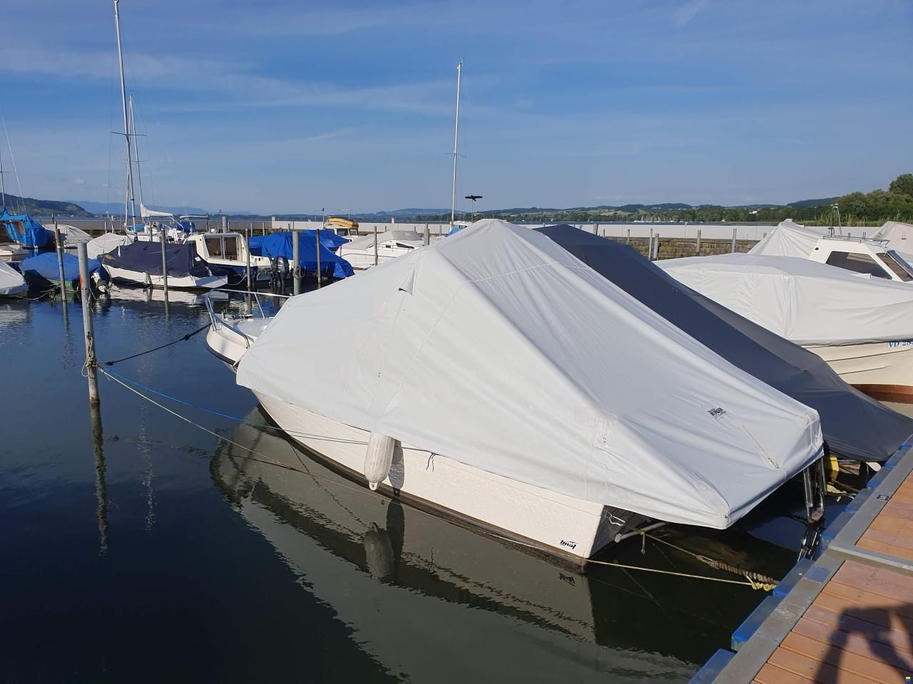 Nova Marine Fiberglass Winner 18